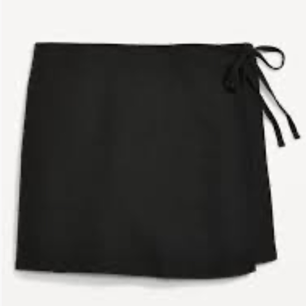 Old Navy - High-Waisted Linen-Blend Wrap-Front Mini Skort